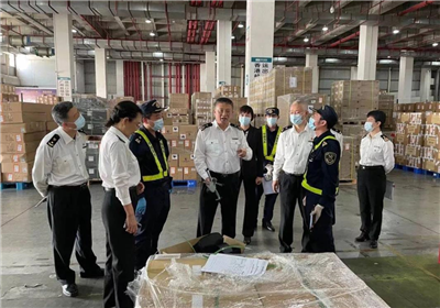 海關廣東分署紀檢組程開宇組長、深圳海關紀檢組栗晉斌組長等一行蒞臨我司前海離港空運服務中心（MCC）調研考察